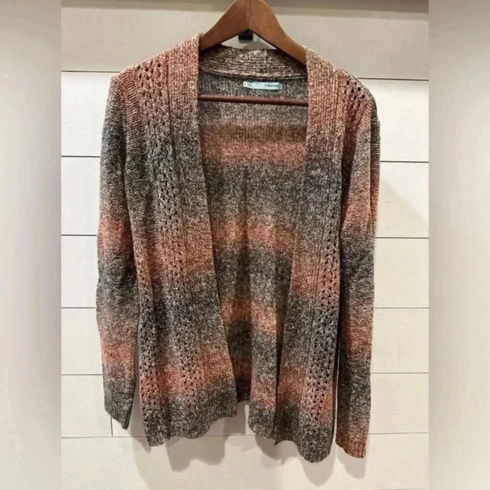 Maurice’s Grey/ Reddish Maroon Sweater- size Small
